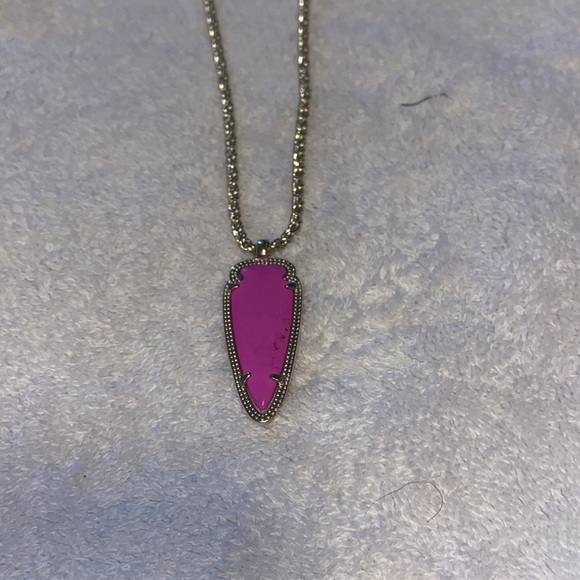 Kendra Scott necklace - Picture 2 of 2